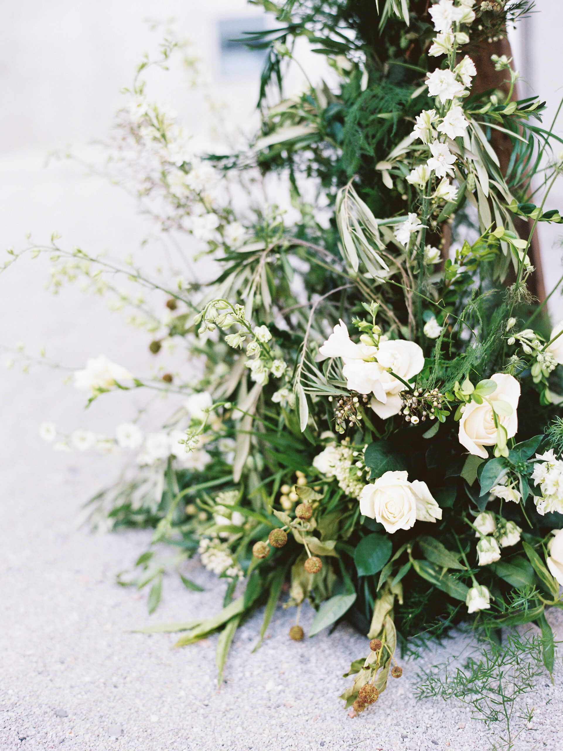 Wedding flower design CEREMONY Olive and Gene